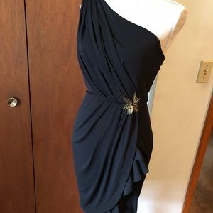 Sexy knee length one shoulder little black dress
